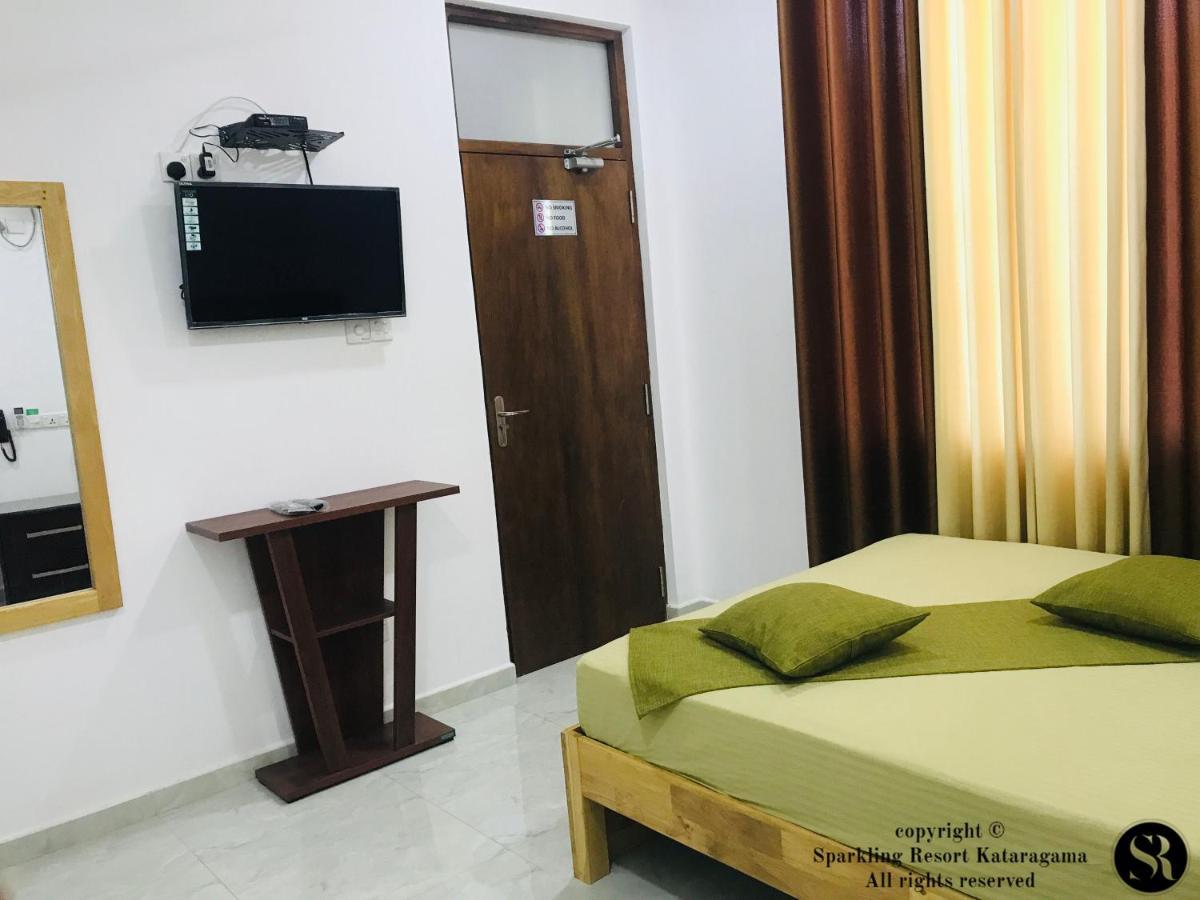 Sparkling Resort Kataragama Eksteriør bilde
