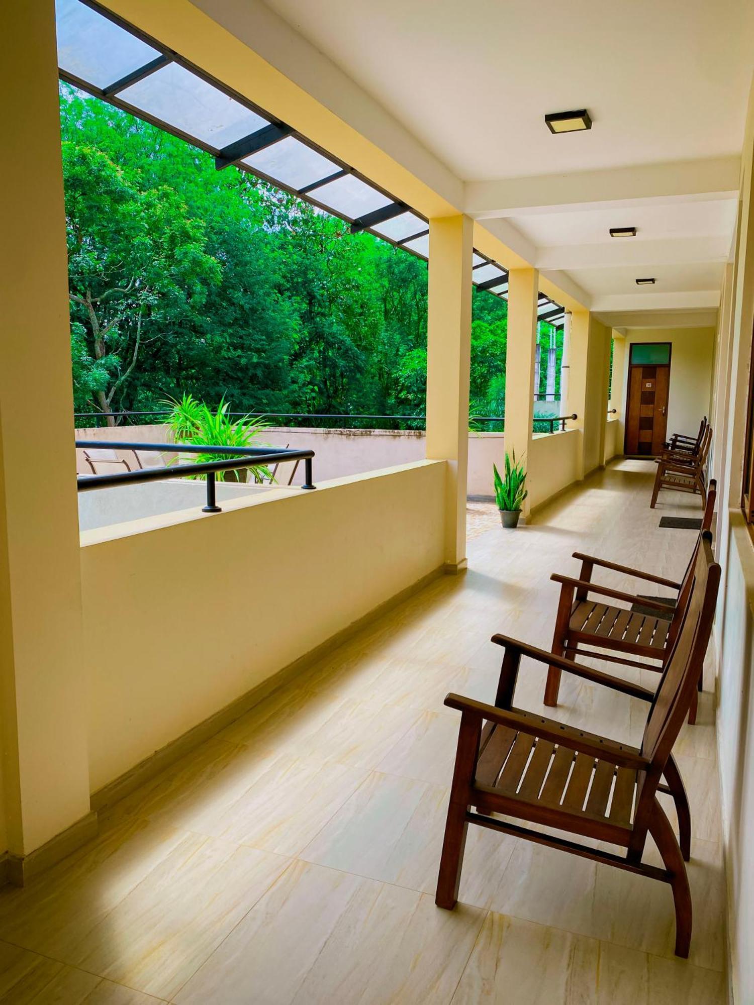 Sparkling Resort Kataragama Eksteriør bilde