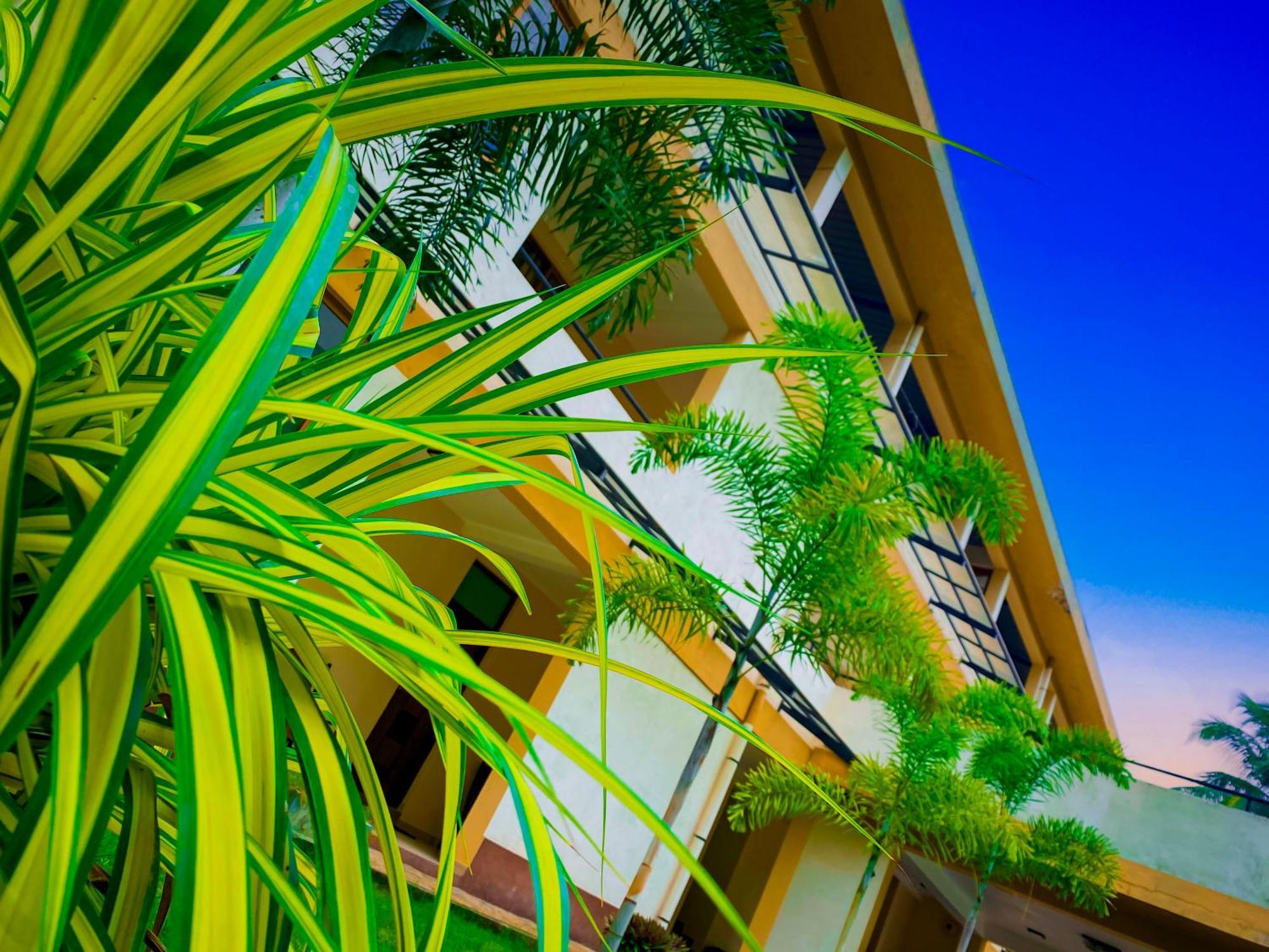 Sparkling Resort Kataragama Eksteriør bilde